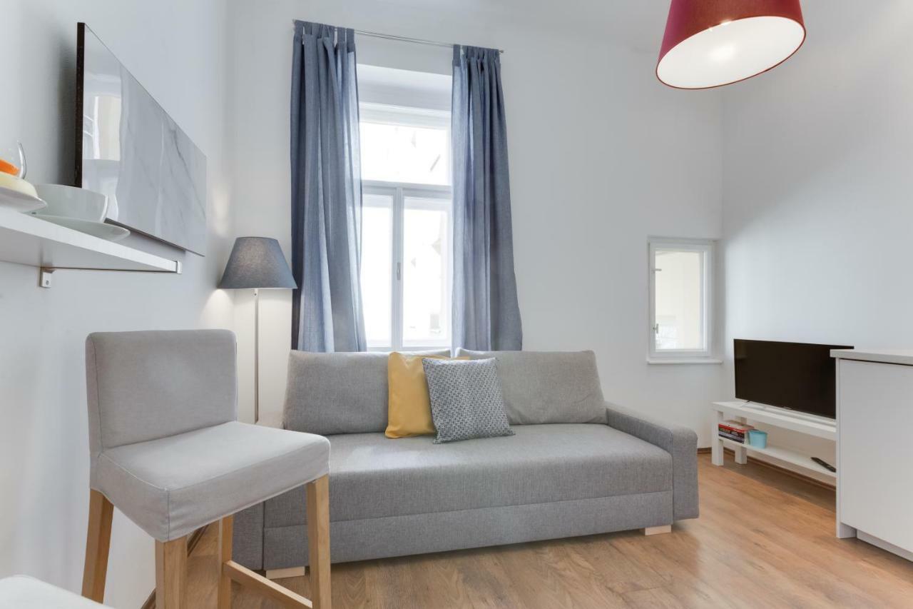 Apartamento Jt's Benatska Str. *